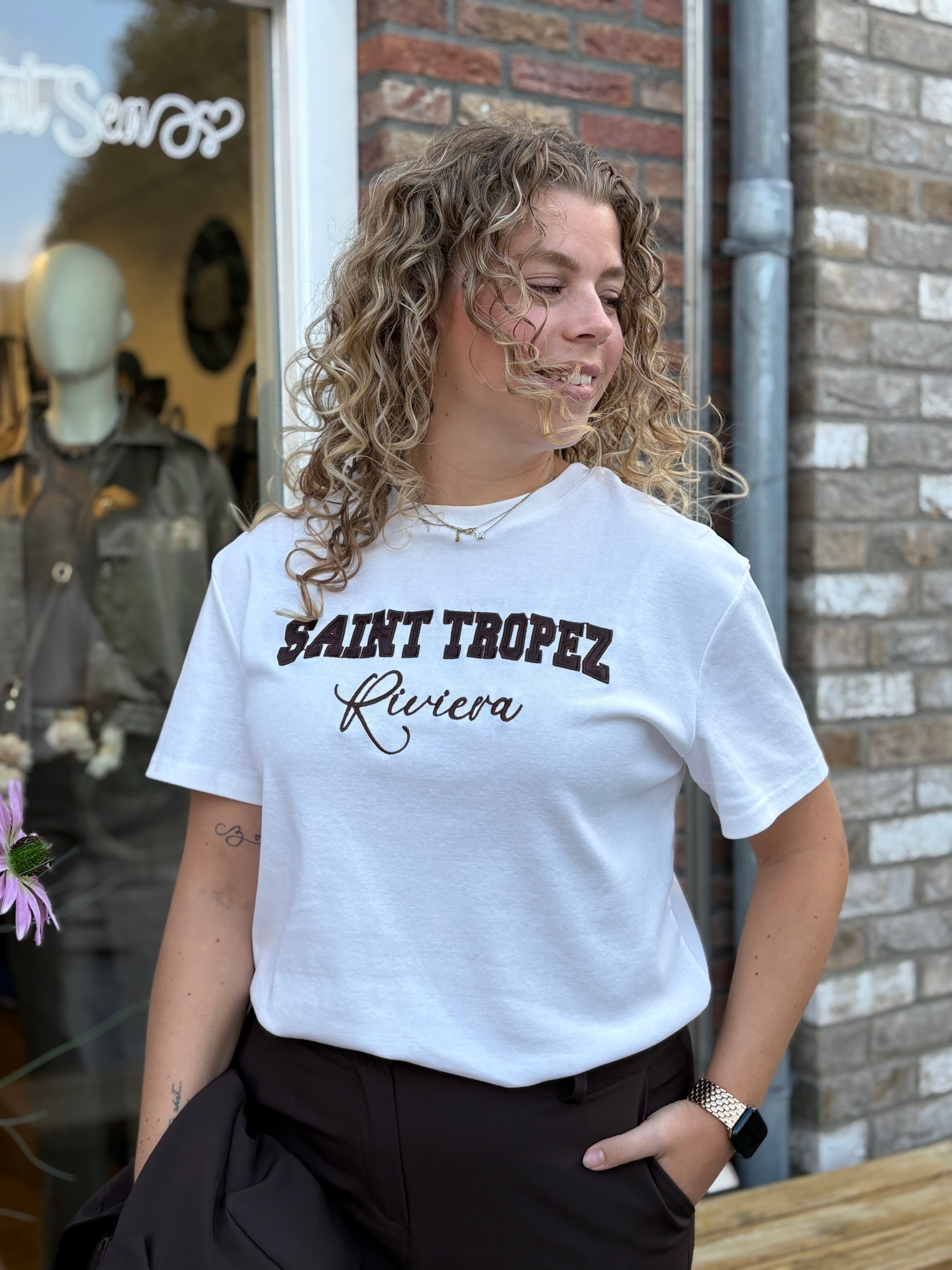 SHIRT ONE SIZE TEKST BRUIN