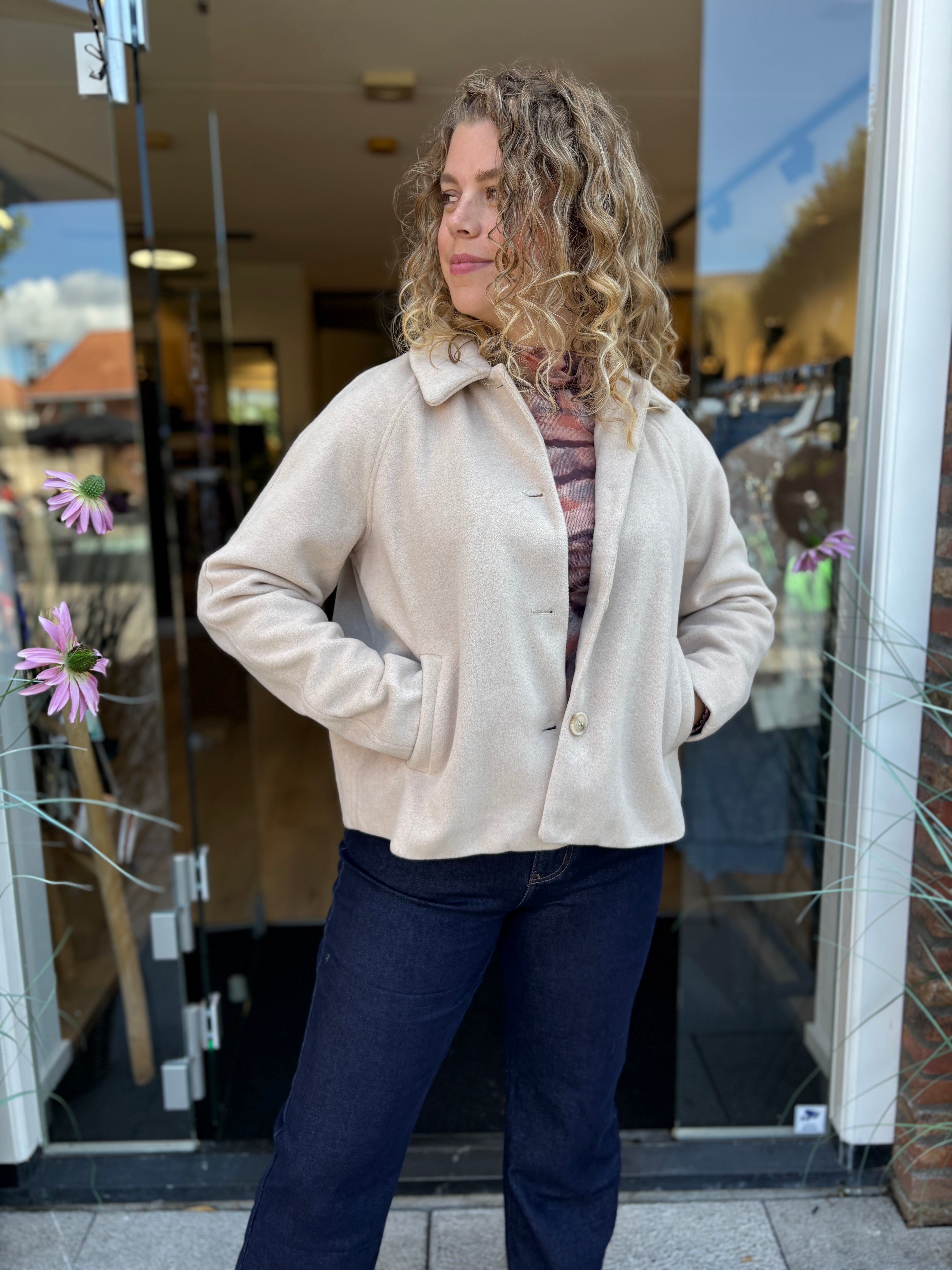JAS CS THE LABEL ZAND
