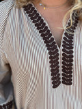 BLOUSE CHOCO BRUIN PRINT