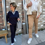 BROEK COMFY CAMEL/DONKER BLAUW C&S