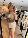 GILET TAUPE EN ZAND TINT