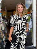 BLOUSE C&S ZWART/OFF WHITE PRINT