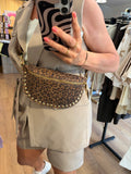 TASSEN LEOPARD CROSS BODDY/LEER