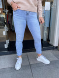 JEANS REGULAR FIT