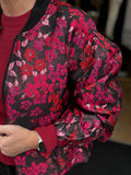 JAS/BOMBER PRINT ROOD ZWART