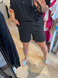 SHORT TRAVEL MATERIAAL