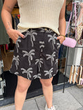 SHORT ZWART EN OFF WHITE PALMBOOM