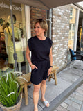 SET VAN SHORT EN SHIRT DONKER BLAUW