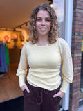 TRUI/TOP BUTTER YELLOW