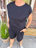 SET VAN SHORT EN SHIRT DONKER BLAUW